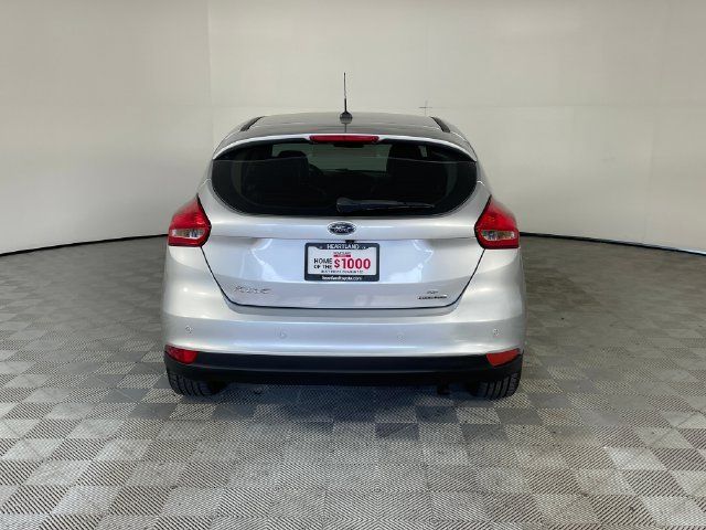 Used 2016 Ford Focus SE w/ Equipment Group 201A FWD image 24