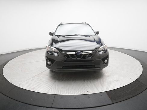 Used 2022 Subaru Crosstrek 2.0i Premium w/ Moonroof Package image 11