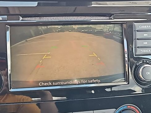 Used 2020 Nissan Rogue S w/ Special Edition Package image 23