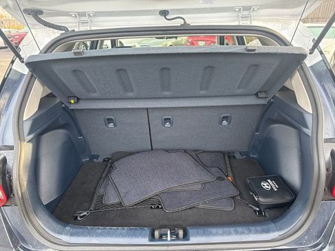 Used 2023 Hyundai Venue Limited w/ Cargo Package image 29