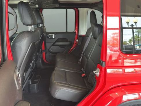 Used 2024 Jeep Wrangler Sahara w/ Technology Group image 13