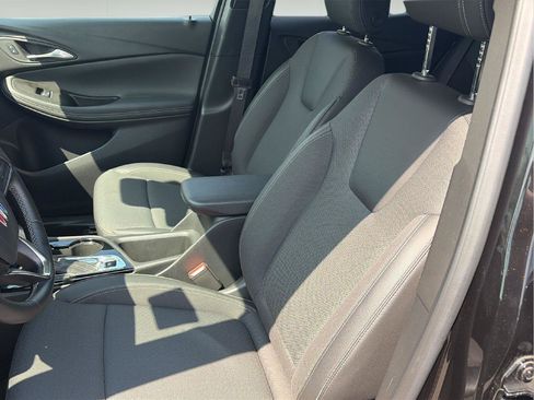Used 2024 Buick Encore GX Preferred w/ Comfort Package AWD/4WD image 11