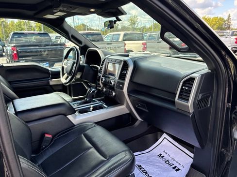 Used 2020 Ford F150 Lariat w/ Equipment Group 502A Luxury AWD/4WD image 38