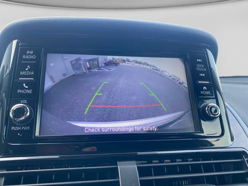 Used 2025 Mitsubishi Eclipse Cross ES AWD/4WD image 19