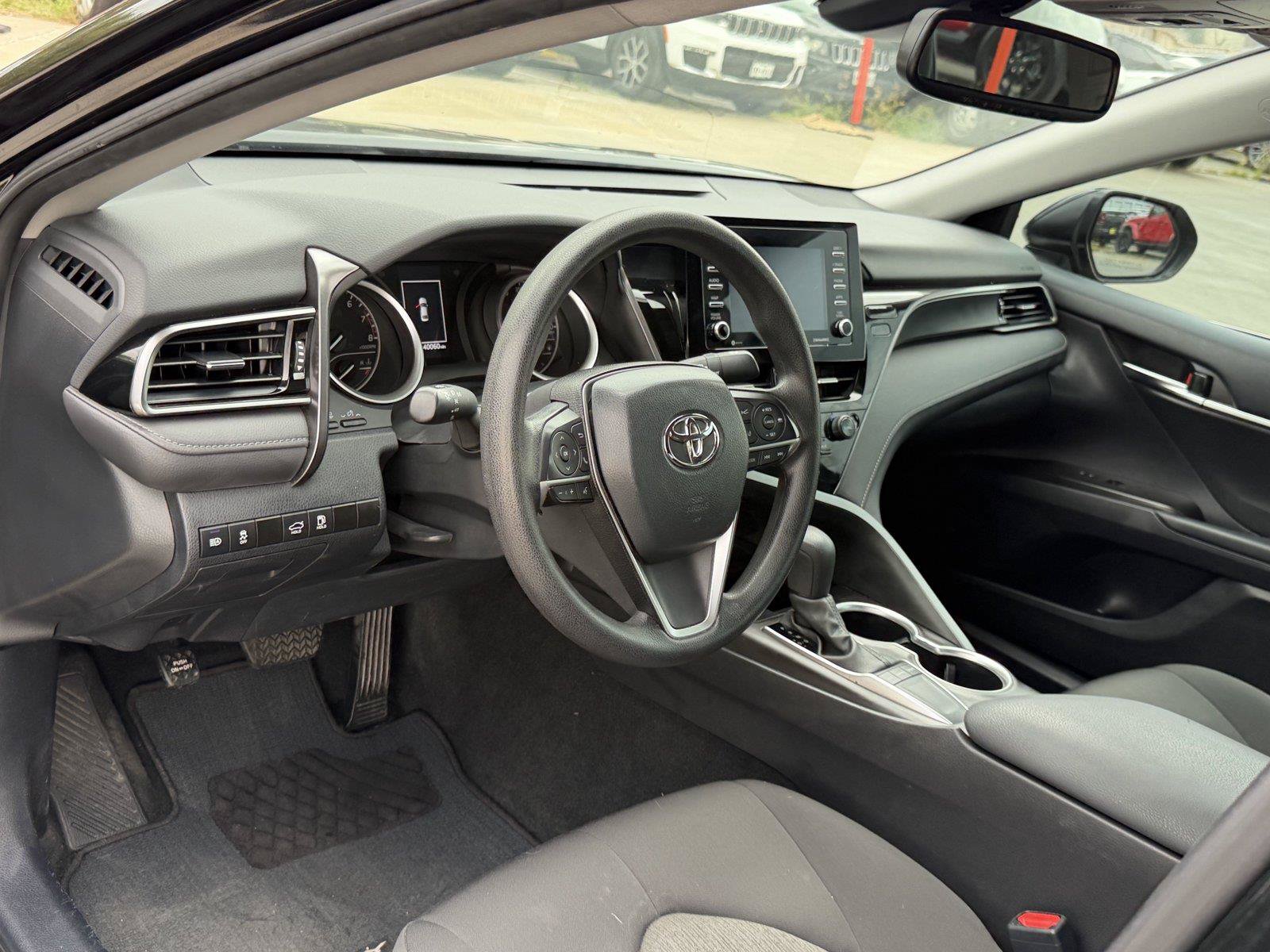 Used 2024 Toyota Camry LE w/ Convenience Package FWD image 12