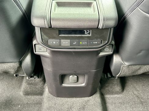 New 2026 Toyota Grand Highlander XLE image 34