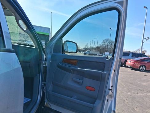Used 2006 Dodge Ram 1500 Truck SLT w/ Quad Cab Big Horn Value Group image 10