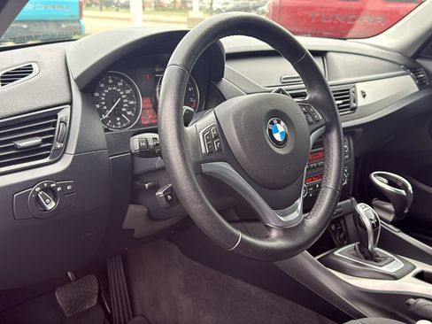 Used 2014 BMW X1 sDrive28i RWD image 11