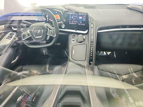 Used 2023 Chevrolet Corvette Stingray w/ Z51 Performance Package image 24