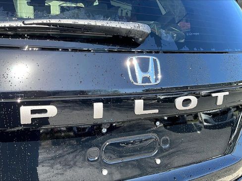 New 2026 Honda Pilot EX-L image 8