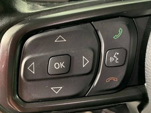 Used 2021 Jeep Wrangler Unlimited Sport AWD/4WD image 29
