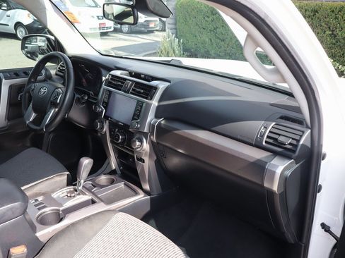 Used 2022 Toyota 4Runner SR5 image 43