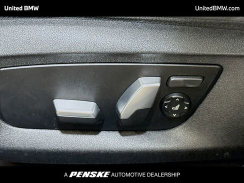 Used 2021 BMW 530i RWD image 4