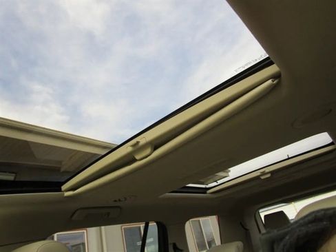 Used 2019 GMC Acadia Denali w/ Technology Package image 24