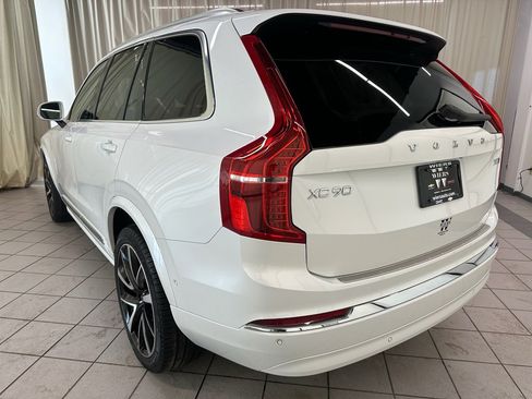 Used 2024 Volvo XC90 B6 Plus w/ Protection Package Premier image 9