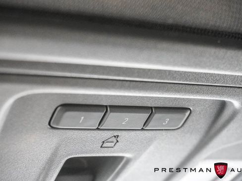 Used 2025 GMC Sierra 2500 AT4 w/ Technology Package image 46