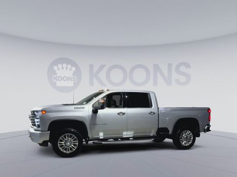 Used 2020 Chevrolet Silverado 2500 High Country w/ Z71 Off-Road Package image 7