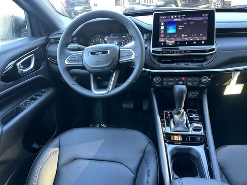 New 2026 Jeep Compass Limited image 33