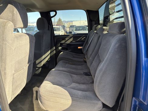 Used 2003 Chevrolet Silverado 3500 LS w/ Skid Plate Package image 9