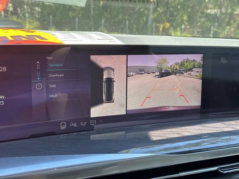 New 2025 Cadillac Escalade IQ Luxury 1 AWD/4WD image 27