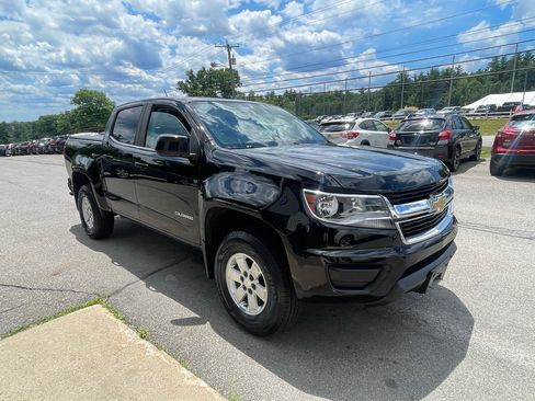 Used 2018 Chevrolet Colorado W/T w/ WT Convenience Package AWD/4WD image 3