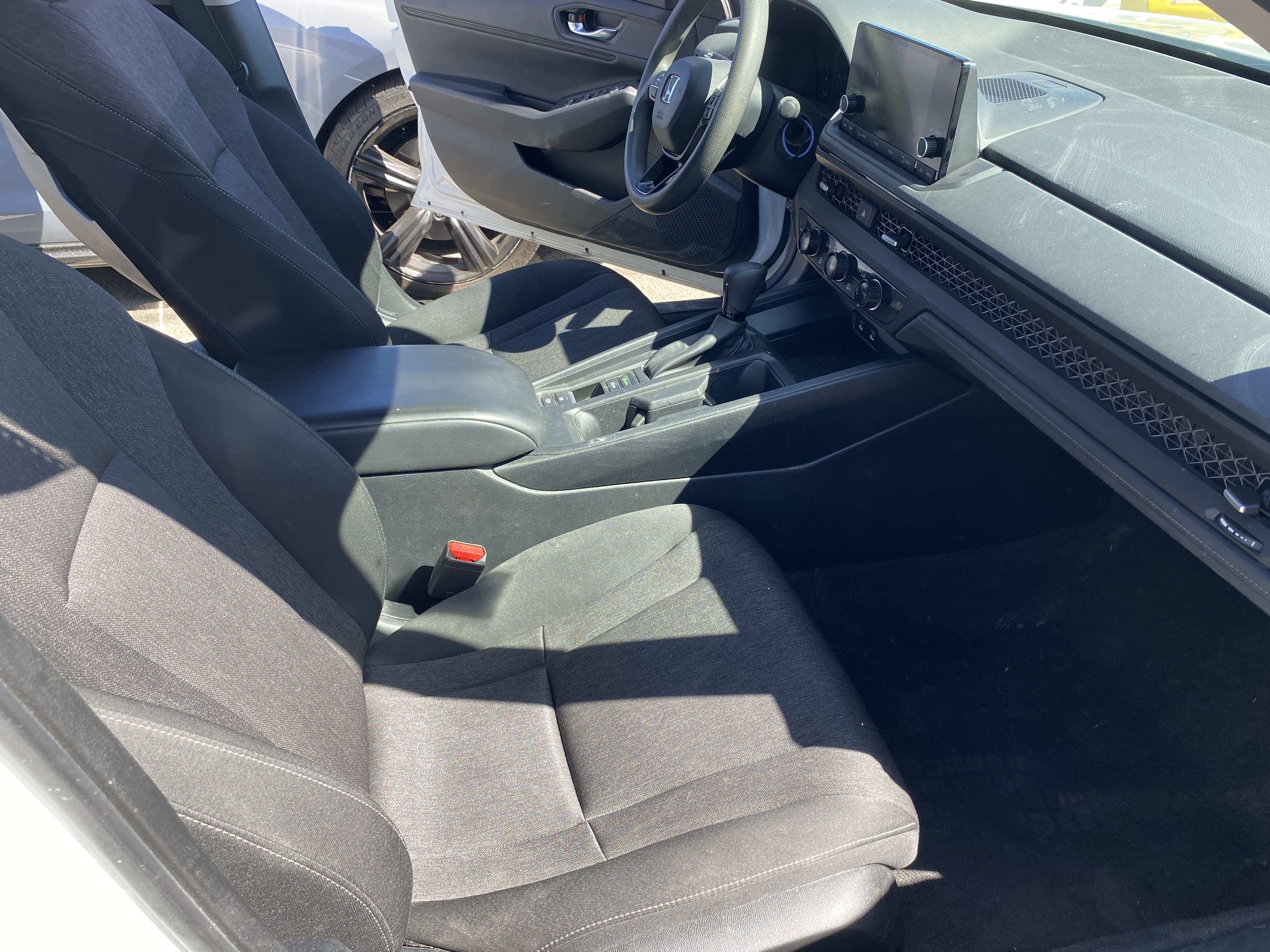 Used 2023 Honda Accord EX image 20