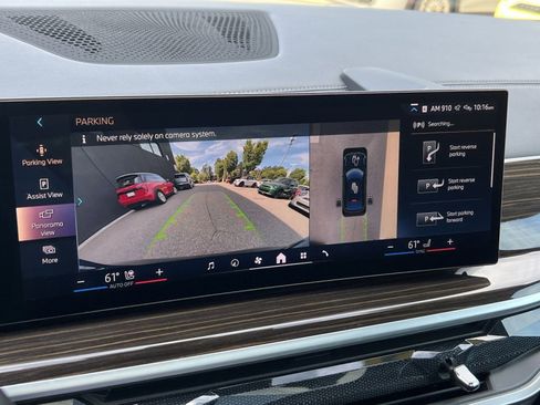 Used 2024 BMW X6 xDrive40i w/ Premium Package image 16