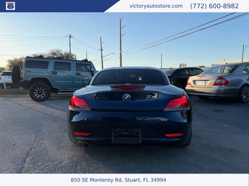 Used 2009 BMW Z4 sDrive30i image 6