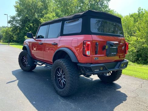 Used 2024 Ford Bronco Black Diamond AWD/4WD image 10