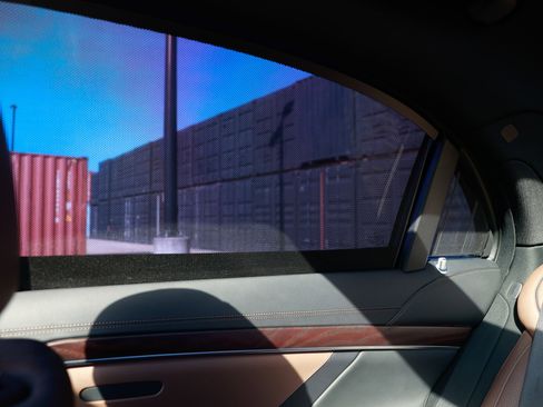 Used 2019 Mercedes-Benz S 560 Sedan image 29