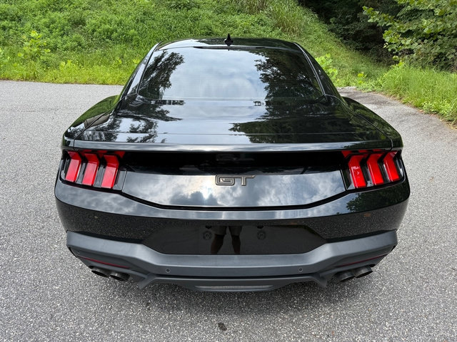 Used 2024 Ford Mustang GT Premium RWD image 7