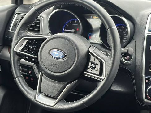 Used 2018 Subaru Outback 2.5i Limited AWD/4WD image 16