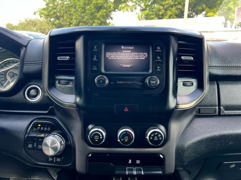 Used 2020 RAM 1500 Rebel image 16