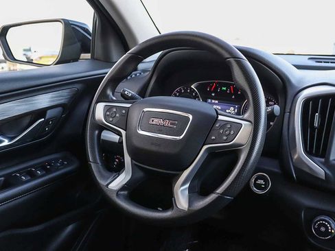 Used 2024 GMC Terrain SLE image 16