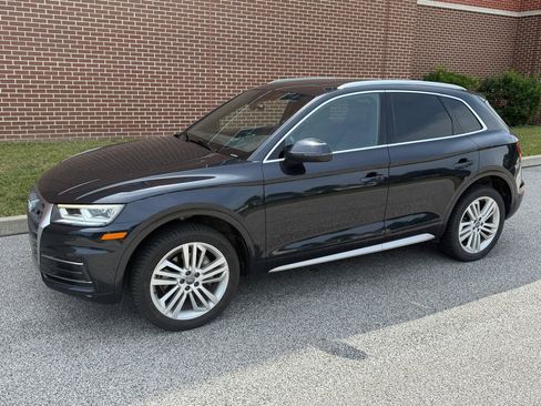 Used 2018 Audi Q5 2.0T Premium Plus AWD/4WD image 3