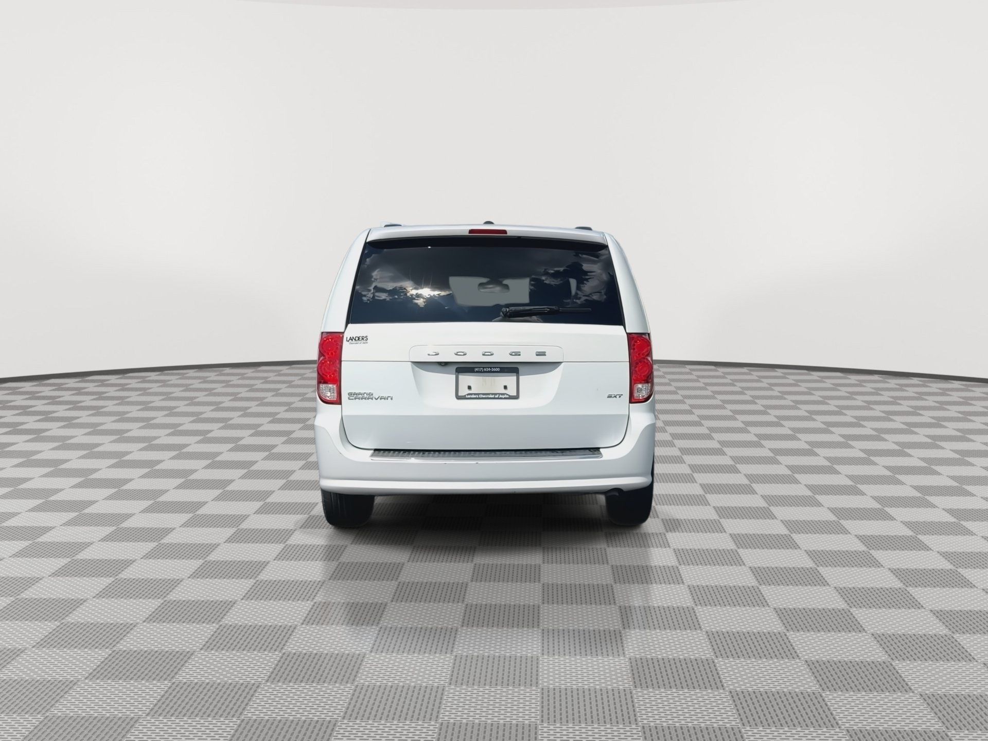 Used 2019 Dodge Grand Caravan SXT FWD image 7