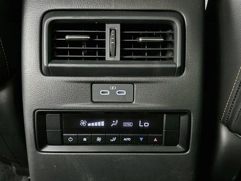 Used 2026 MAZDA CX-90 3.3 Turbo w/ Select Package AWD/4WD image 27