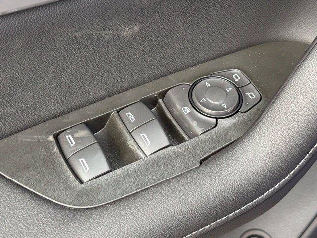 New 2026 Chevrolet Blazer LT w/ Convenience Package FWD image 9