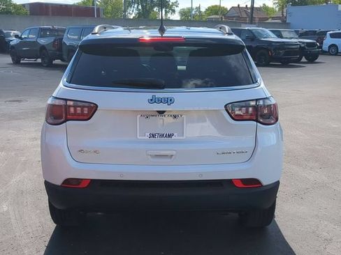 Used 2025 Jeep Compass Limited AWD/4WD image 5