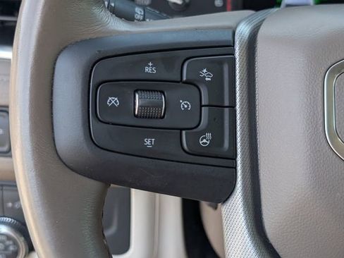 Used 2021 GMC Yukon Denali w/ Denali Premium Package AWD/4WD image 22