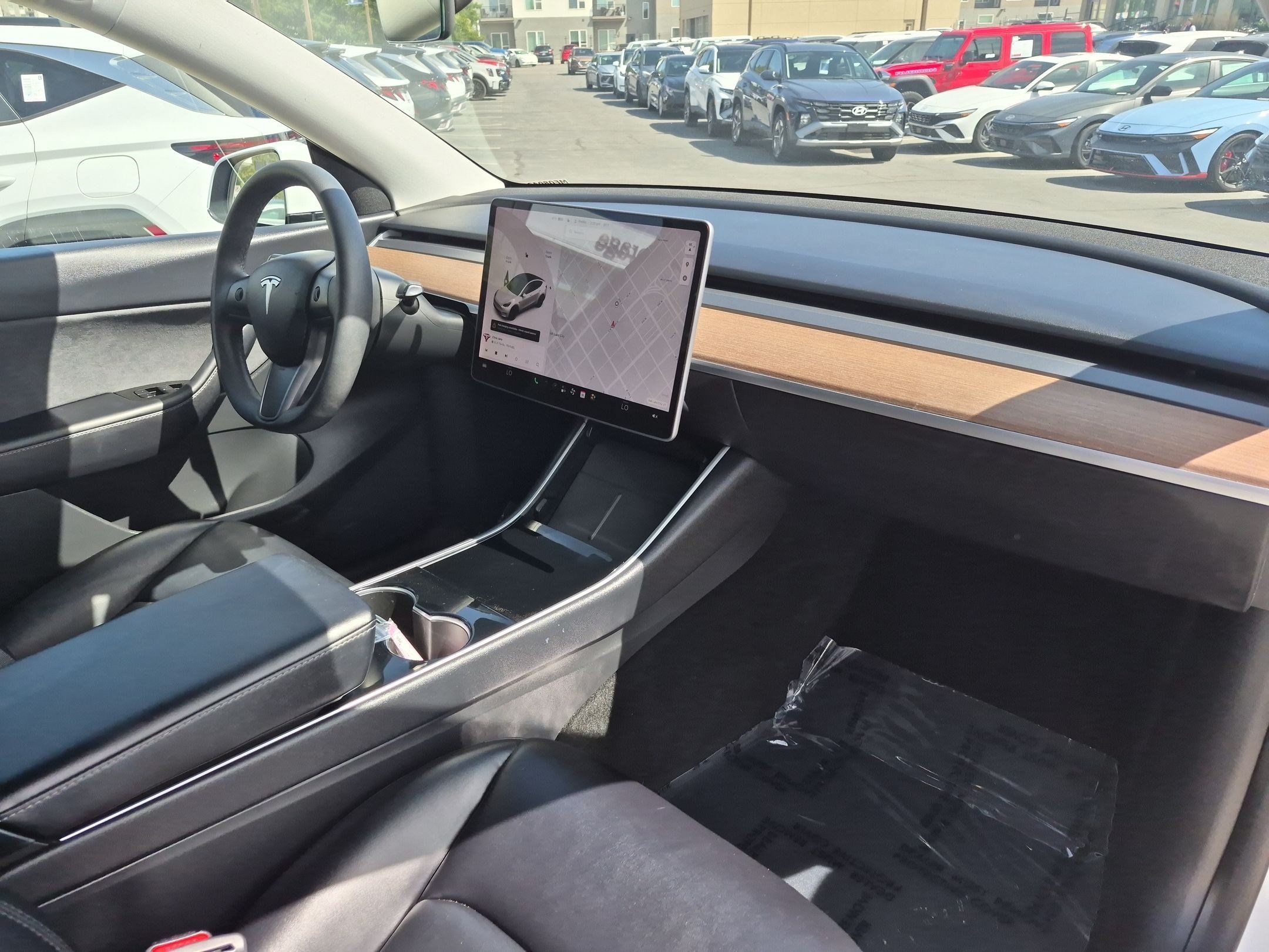 Used 2021 Tesla Model Y Long Range AWD/4WD image 30