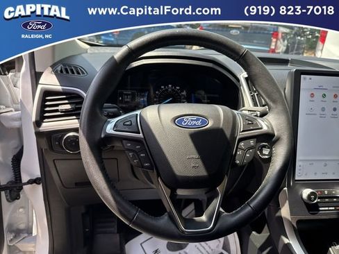 Certified 2023 Ford Edge SEL w/ Sport Appearance Package image 23