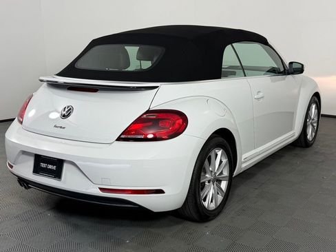 Used 2019 Volkswagen Beetle 2.0T SE image 7