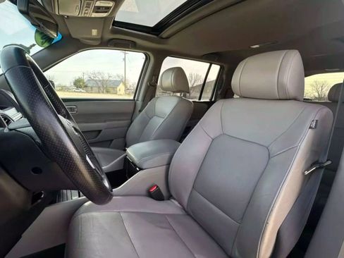 Used 2010 Honda Pilot EX-L image 17