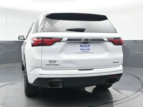 Used 2022 Chevrolet Traverse Premier w/ LPO, Floor Liner Package FWD image 6