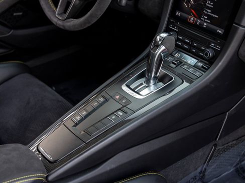 Used 2019 Porsche 911 GT3 RS image 54