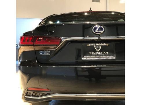 Used 2021 Lexus LS 500h image 16