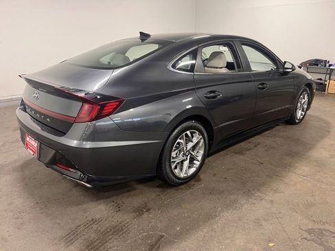 Used 2023 Hyundai Sonata SEL image 3