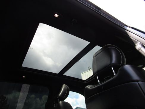 Used 2019 RAM 1500 Limited image 31