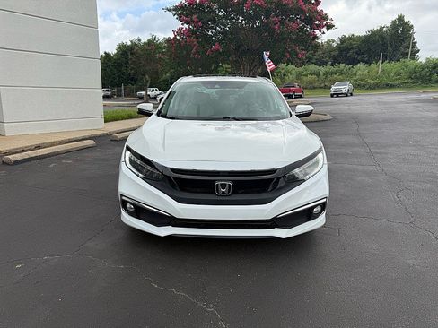 Used 2020 Honda Civic Touring image 8